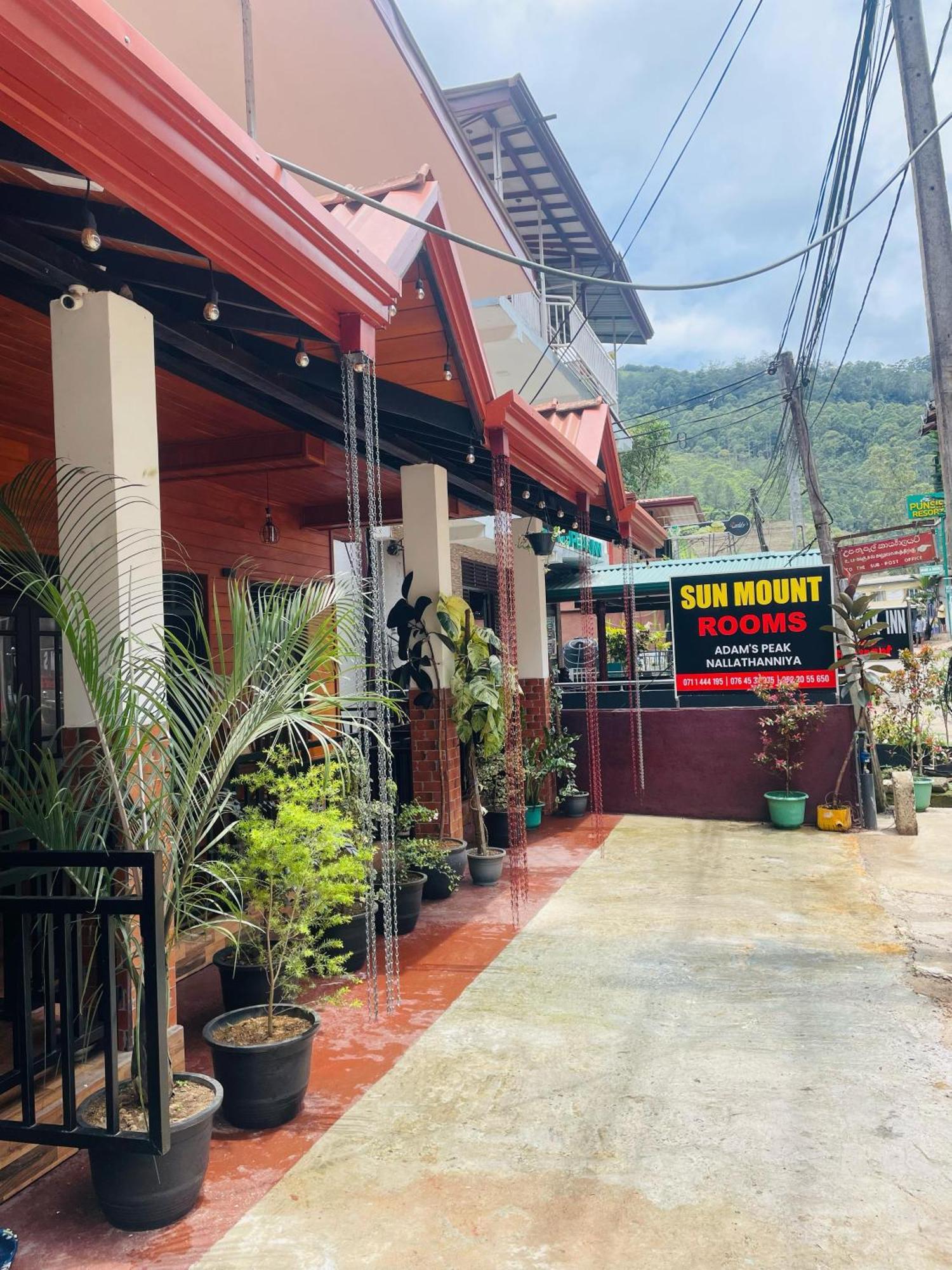 Sun Mount Adams Peak Hotel Nallathanniya Exterior photo